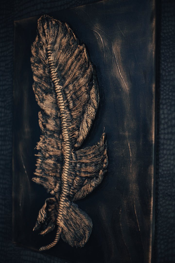 Luxury Textured Feather Wall Art – Black & Gold